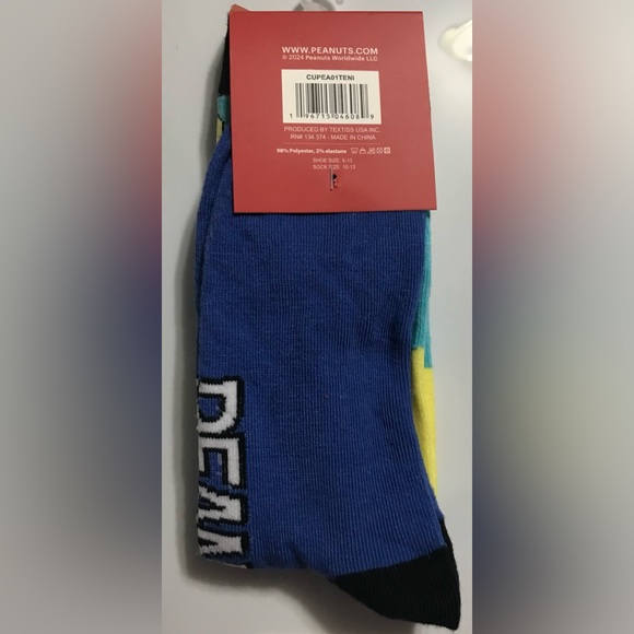 Snoopy Socks - Picture 2 of 5